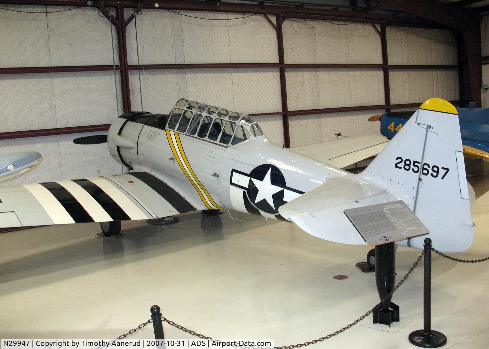N29947, 1944 North American AT-6D Texan C/N 88-17478, Cavanaugh Flight Museum