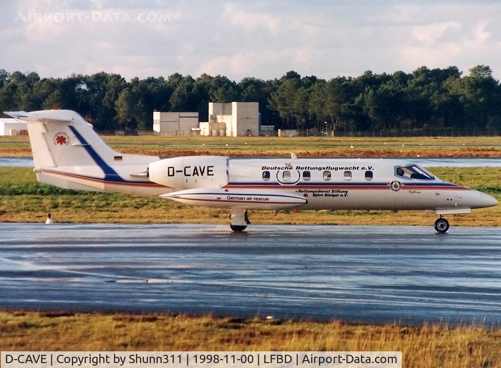 D-CAVE, 1982 Gates Learjet 35A C/N 35A-423, Taxiing to the terminal