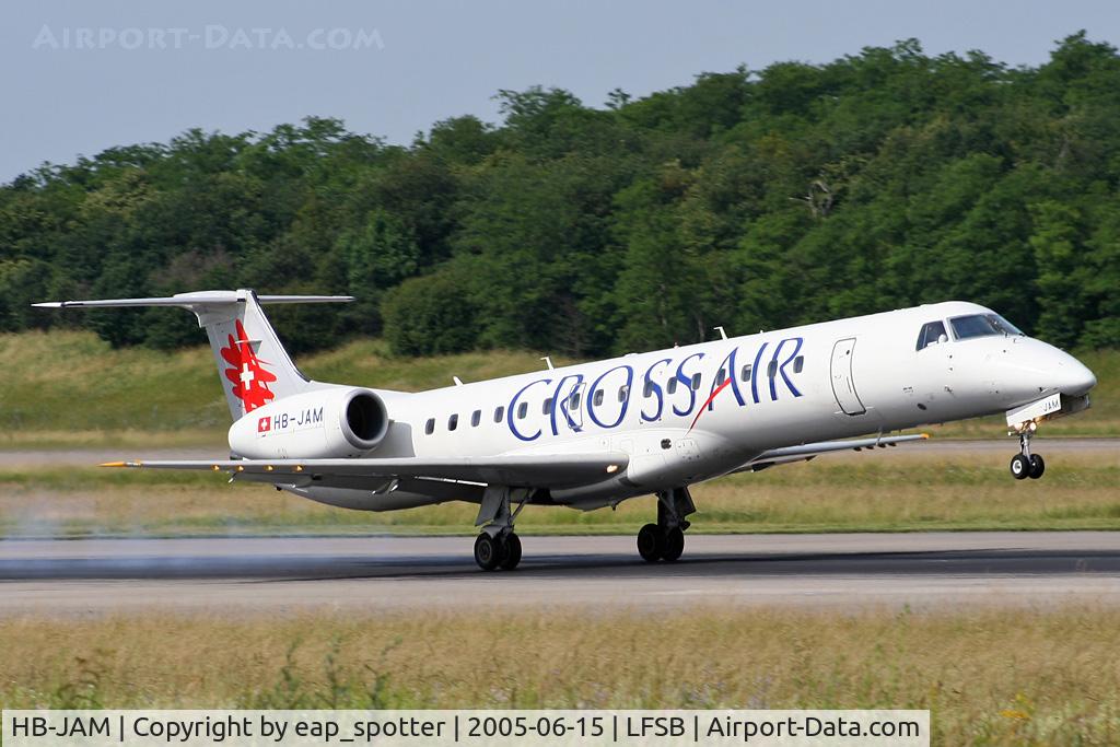 HB-JAM, 2001 Embraer EMB-145LU (ERJ-145LU) C/N 145420, landing on rwy 16