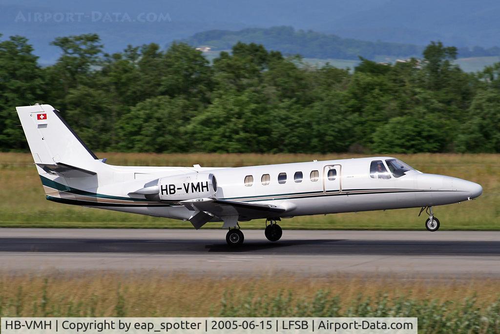 HB-VMH, 1990 Cessna 550 Citation II C/N 550-0649, landing on rwy 16