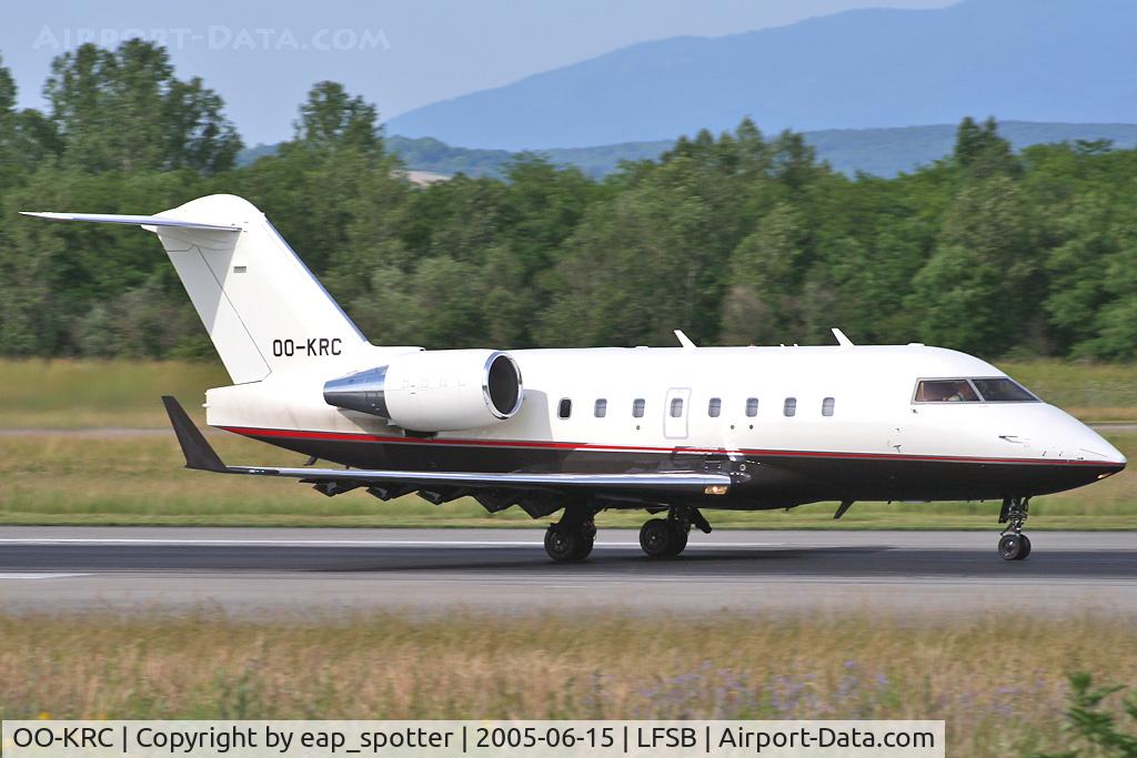 OO-KRC, 2005 Bombardier Challenger 604 (CL-600-2B16) C/N 5577, departing on rwy 16