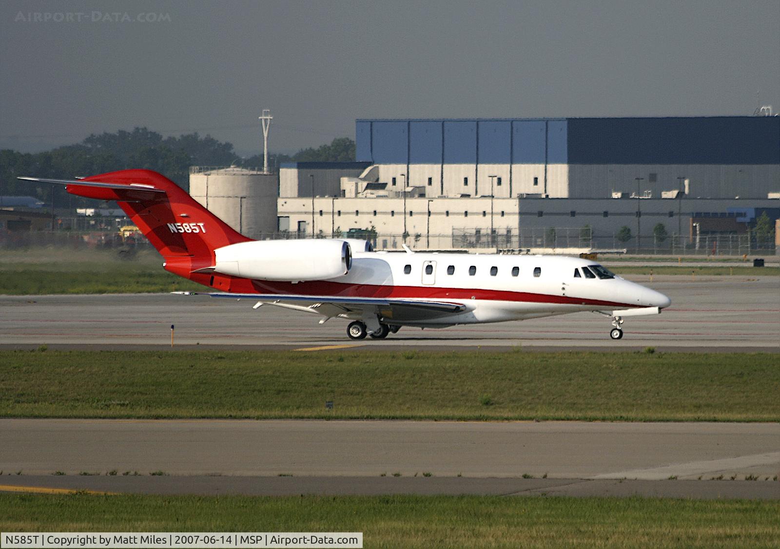 N585T, 2002 Cessna 750 Citation X Citation X C/N 750-0197, Cleared for take-off runway 17 at MSP
