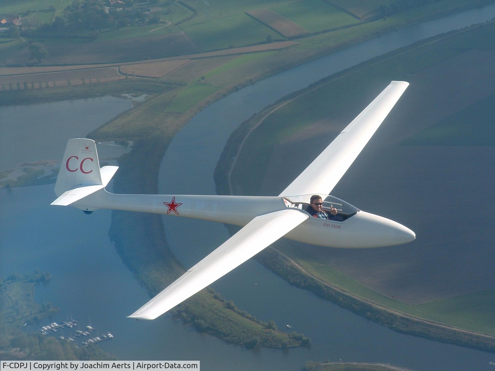 F-CDPJ, Glasflugel H-201B Standard Libelle C/N 160, Changed to OO-YUM (refished after picture)