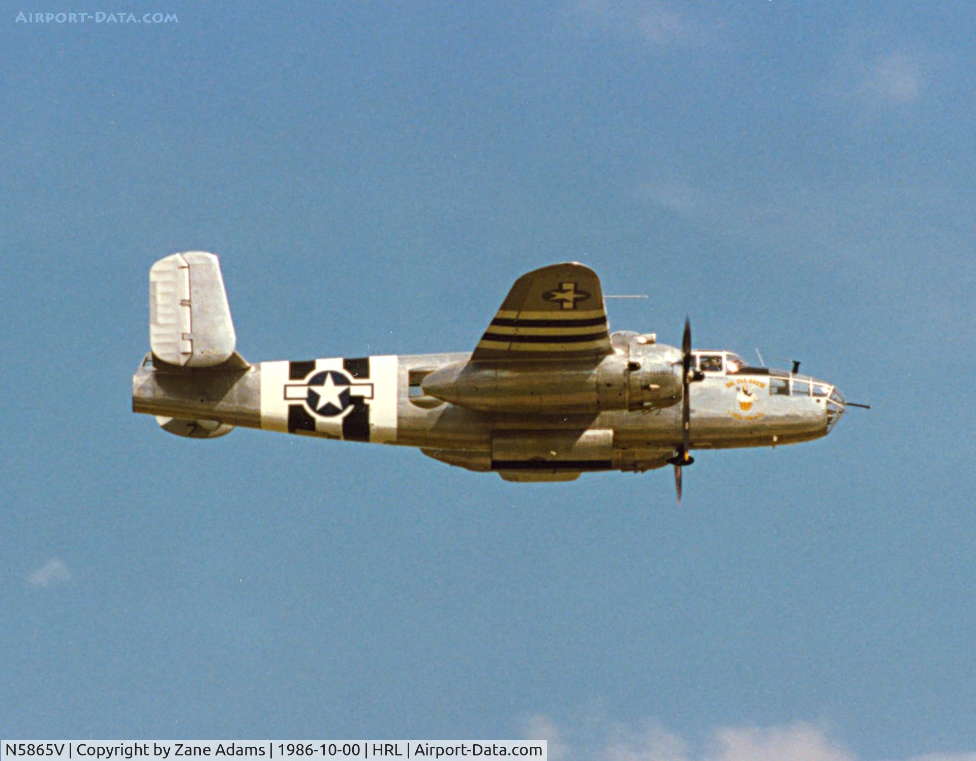 N5865V, 1945 North American B-25J Mitchell Mitchell C/N 108-34263, Big Ole Brew at CAF Airsho 1986
