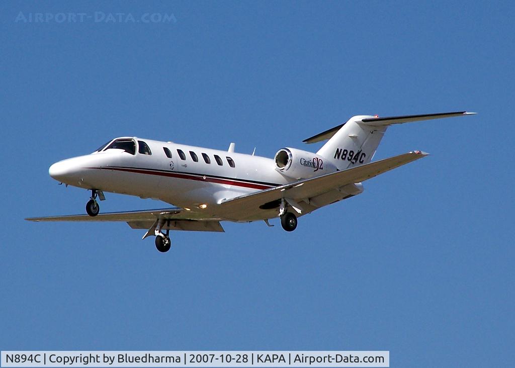 N894C, 2001 Cessna 525A CitationJet CJ2 C/N 525A0013, Approach to 17L