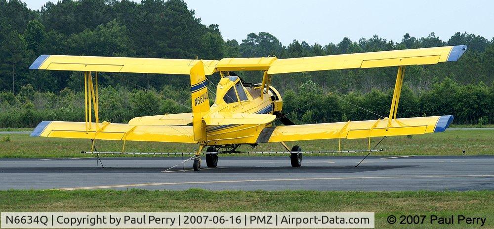 N6634Q, 1976 Grumman-Schweizer G-164B C/N 162B, Nice to walk up and see a Grumman about
