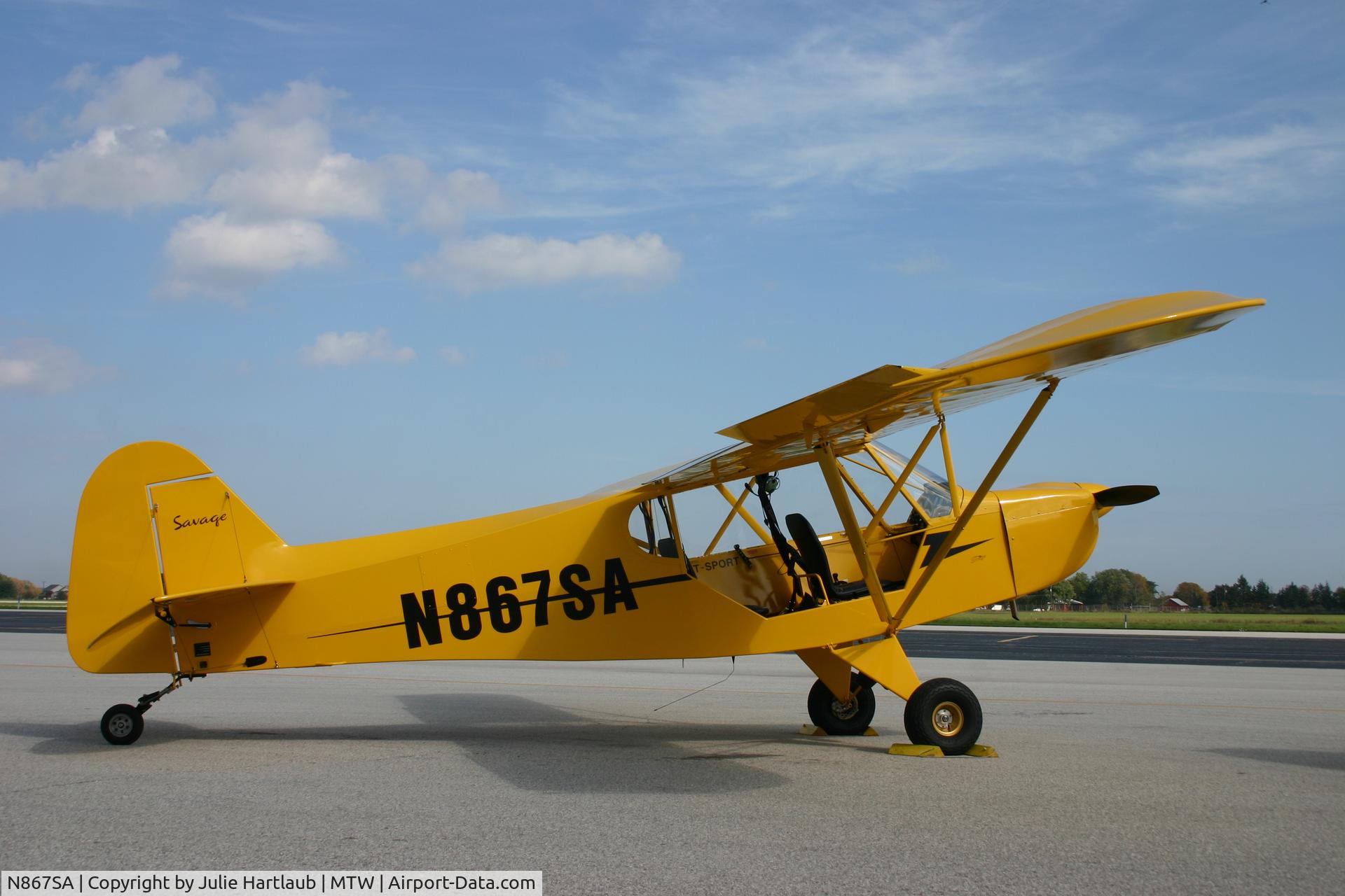 N867SA, 2007 Zlin Savage Classic C/N 0121, Savage outside hangar