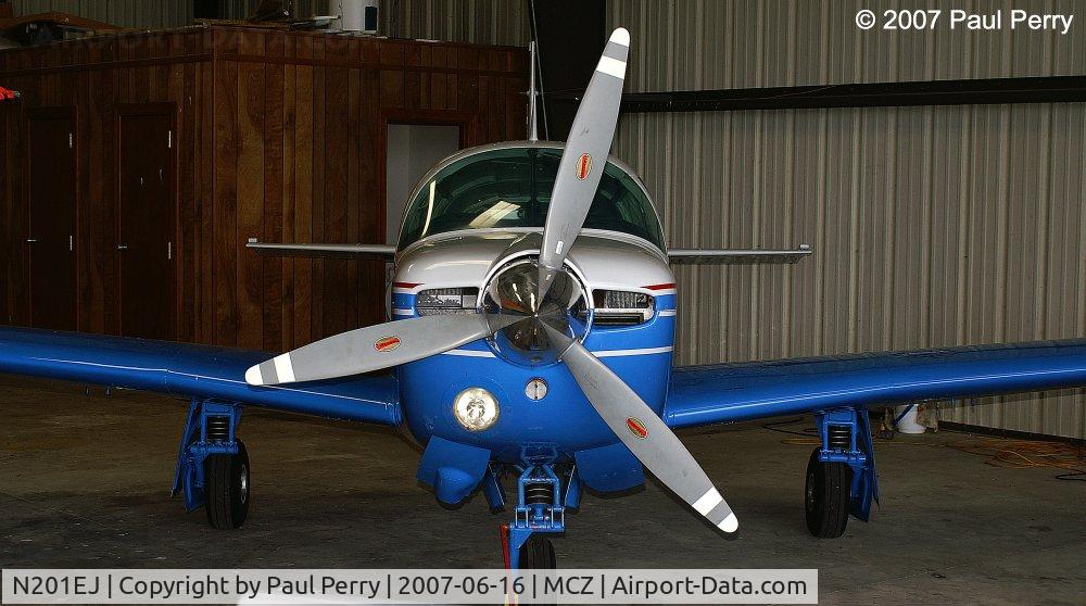 N201EJ, 1977 Mooney M20J 201 C/N 24-0159, Sweet Mooney, looking nice
