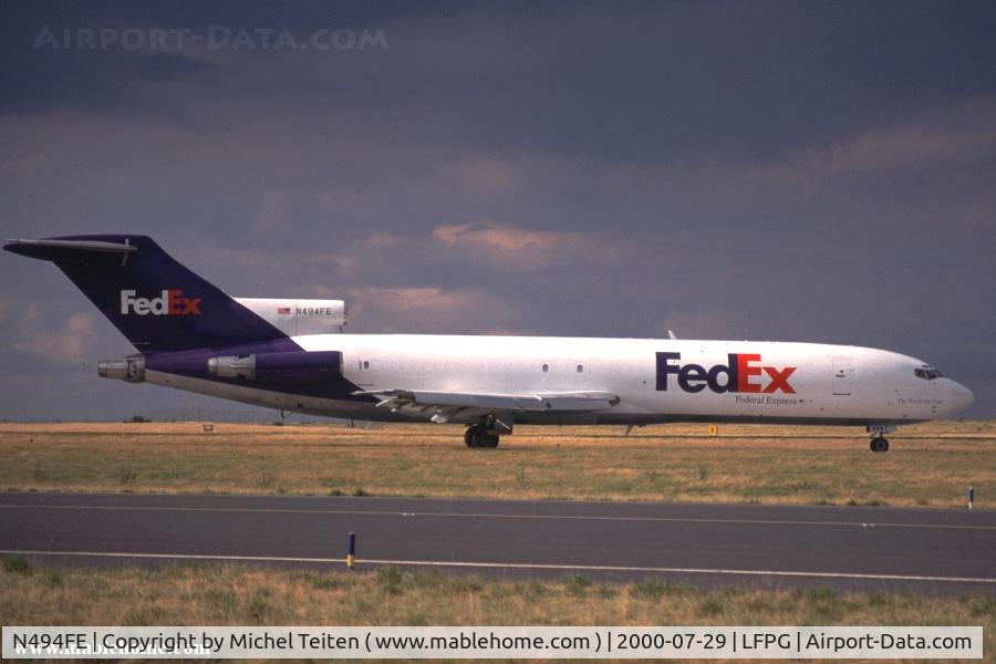 N494FE, 1979 Boeing 727-227 C/N 21532, Fedex landed at Paris CDG just before a big summer storm
