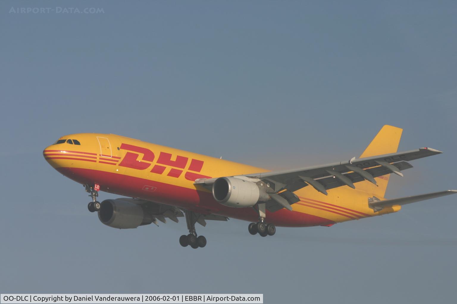 OO-DLC, 1981 Airbus A300B4-203F C/N 152, arrival to rwy 25L