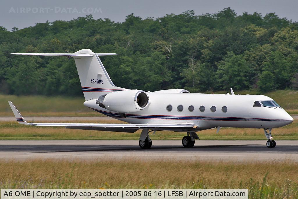 A6-OME, 1993 Gulfstream Aerospace Gulfstream IV-SP C/N 1233, departing rwy 16