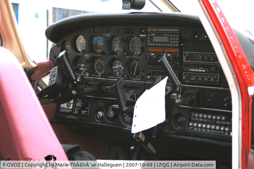F-GVOZ, Piper PA-28-181 Archer C/N 2890061, Piper PA28-181 Archer