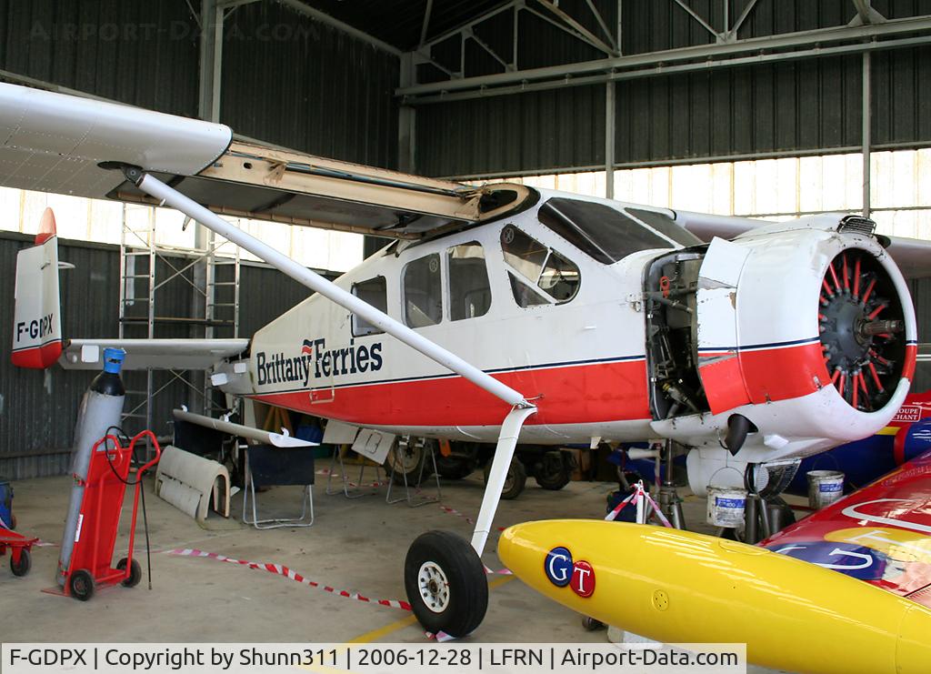 F-GDPX, Max Holste MH-1521M Broussard C/N 170, On major overhaul inside the Yankee Delta hangar in old c/s