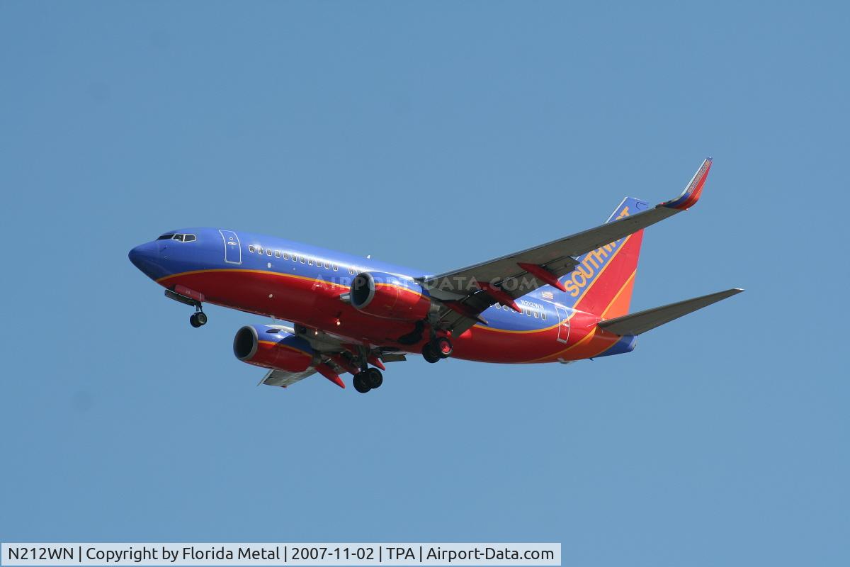 N212WN, 2005 Boeing 737-7H4 C/N 32485, Southwest