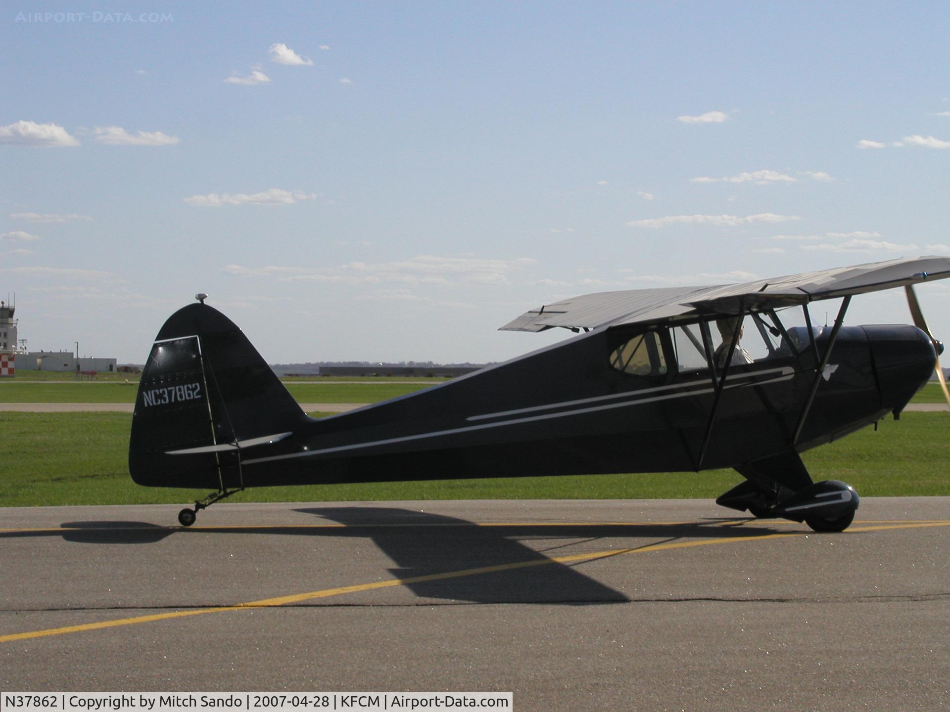 N37862, 1941 Porterfield CP-65 C/N 1009, Taxiing to the hangar.