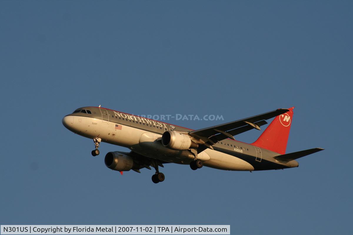 N301US, 1989 Airbus A320-211 C/N 031, Northwest