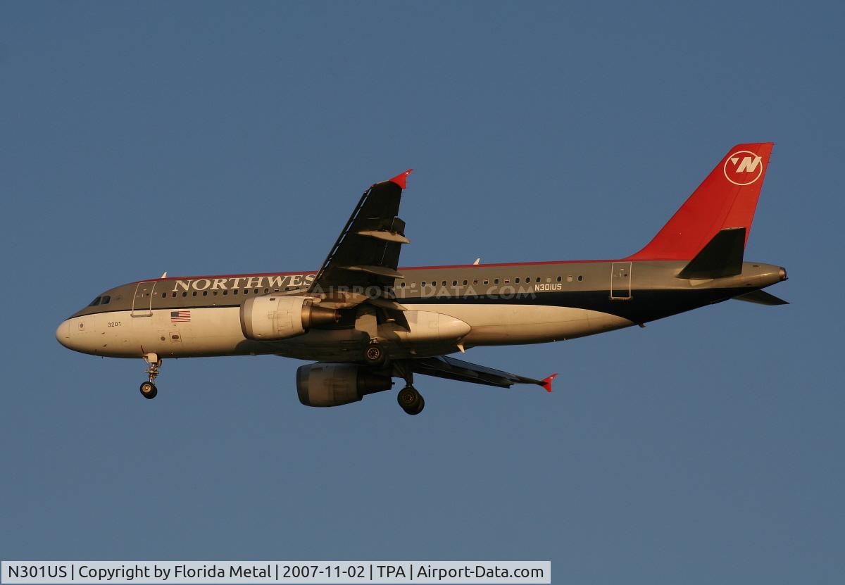 N301US, 1989 Airbus A320-211 C/N 031, Northwest