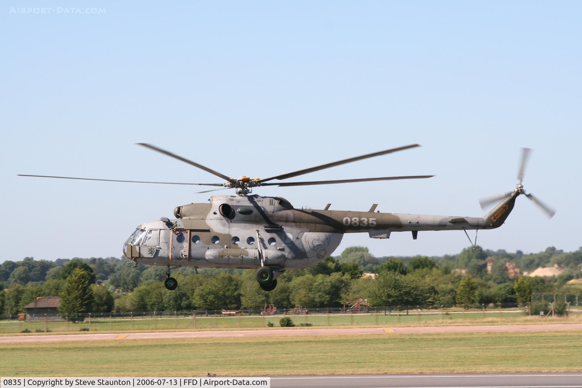 0835, Mil Mi-17 Hip C/N 108M35, Royal International Air Tattoo 2006