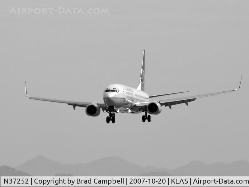N37252, 2000 Boeing 737-824 C/N 30583, Continental Airlines / 2000 Boeing 737-824