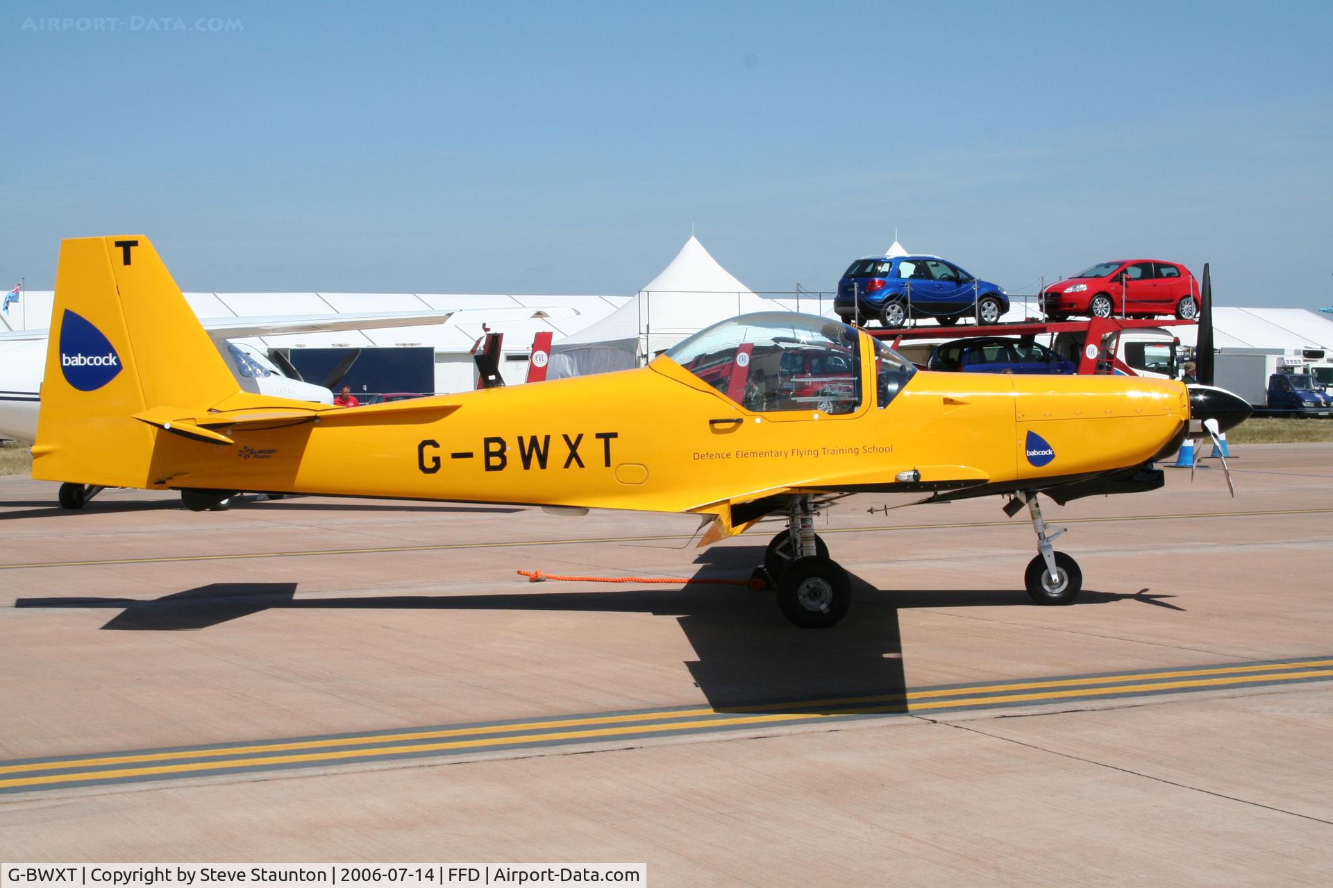 G-BWXT, 1997 Slingsby T-67M-260 Firefly C/N 2254, Royal International Air Tattoo 2006