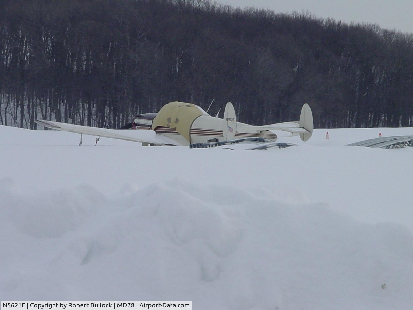 N5621F, 1966 Alon A2 Aircoupe C/N A-221, 2002 Snow stopm pics