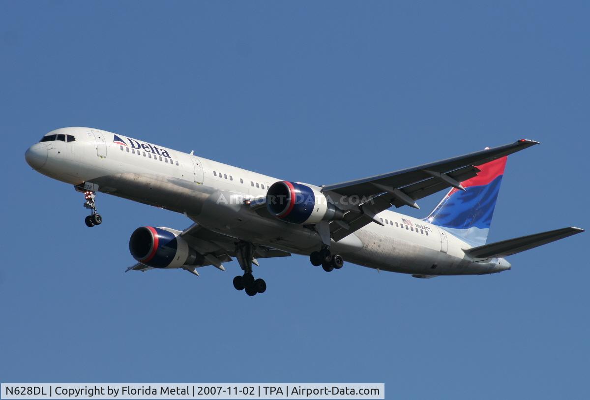 N628DL, 1987 Boeing 757-232 C/N 22918, Delta