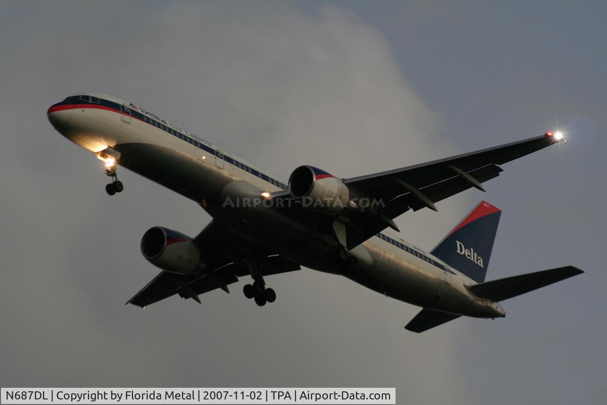 N687DL, 1998 Boeing 757-232 C/N 27586, Delta