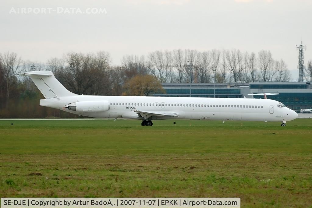 SE-DJE, 1989 McDonnell Douglas MD-83 (DC-9-83) C/N 49846, Fly Exellent