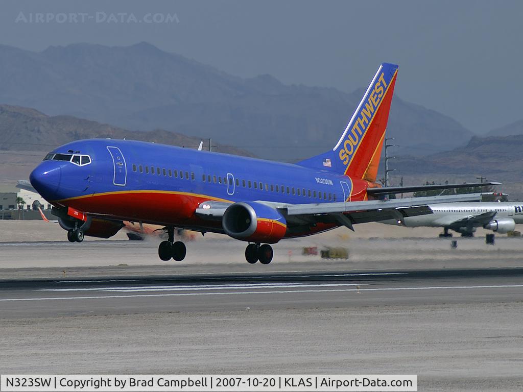N323SW, 1987 Boeing 737-3H4 C/N 23344, Southwest Airlines / 1987 Boeing 737-3H4
