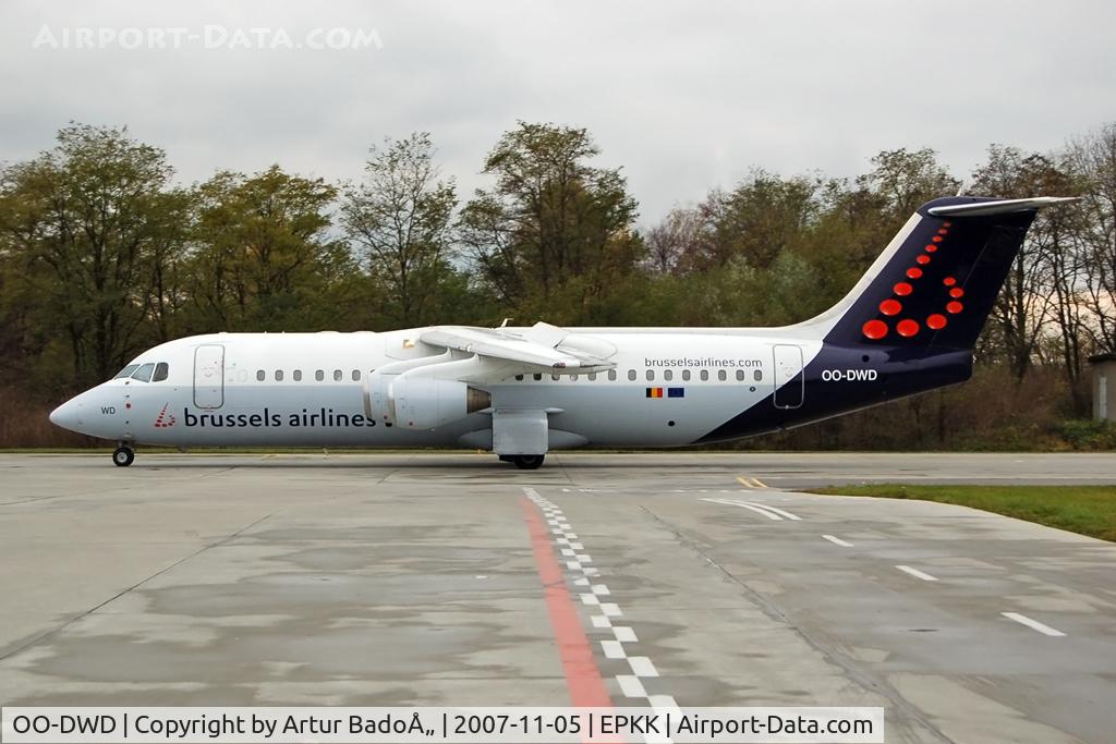 OO-DWD, 1998 British Aerospace Avro 146-RJ100 C/N E3324, Brussels Airlines