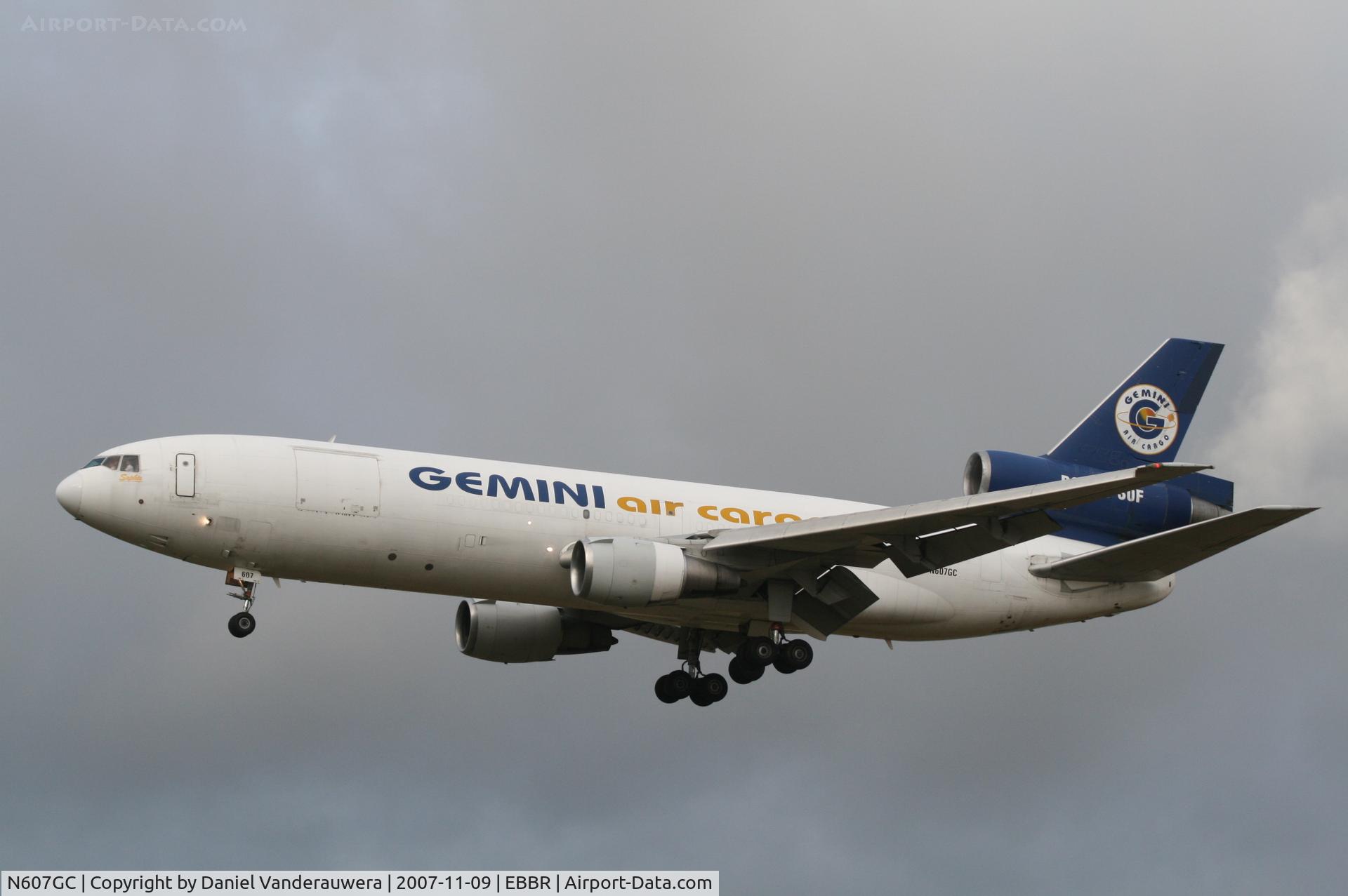 N607GC, 1978 McDonnell Douglas DC-10-30 C/N 46978, descending to rwy 25L
