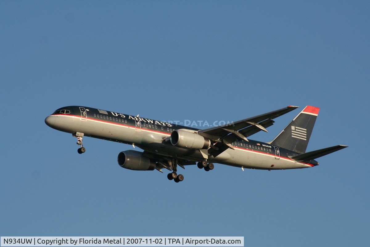 N934UW, 1993 Boeing 757-2B7 C/N 27200, US Airways