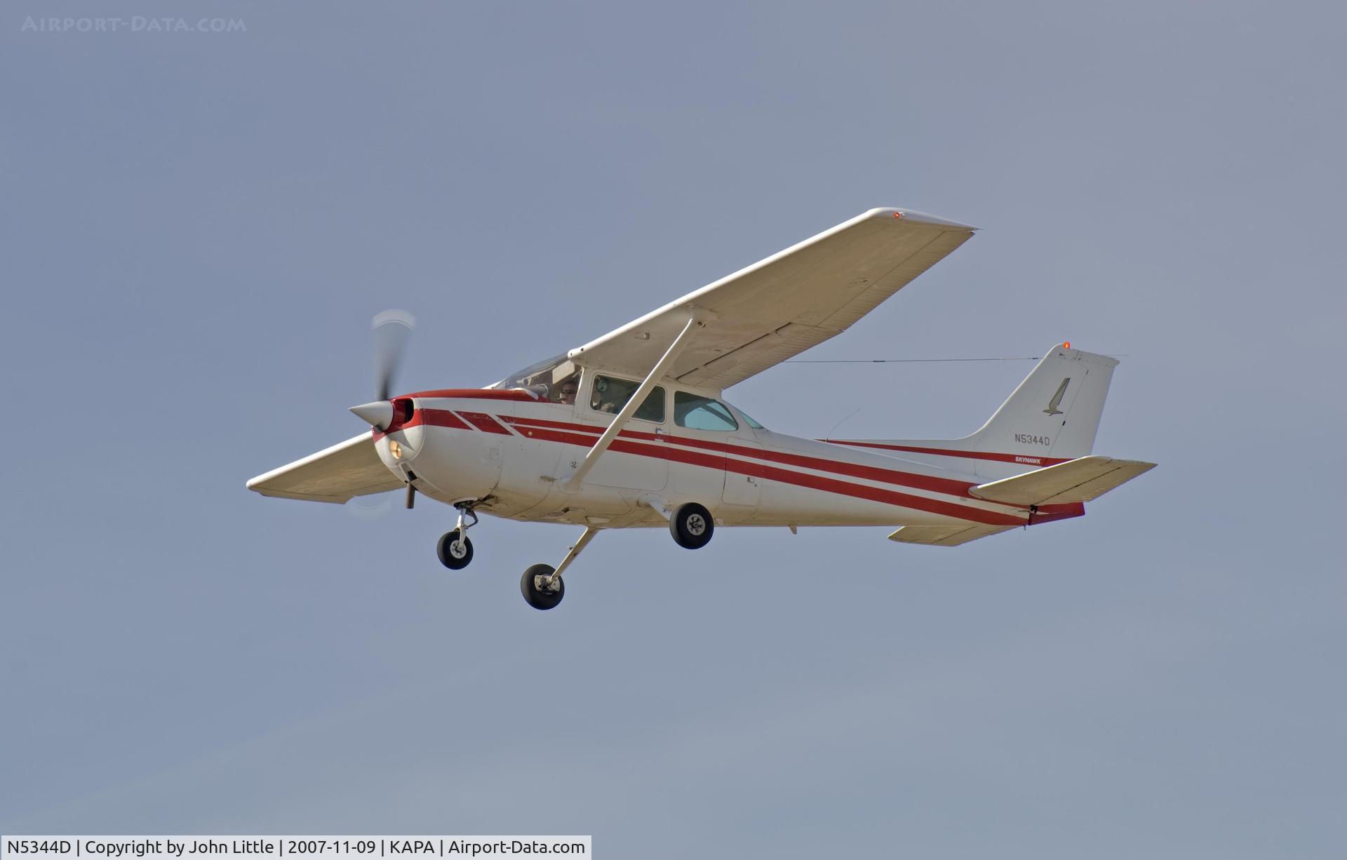 N5344D, 1979 Cessna 172N C/N 17272532, Appraoch to 17L