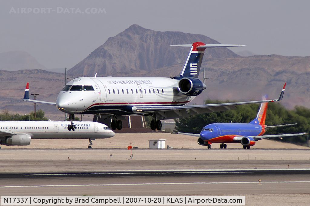 N17337, 1999 Bombardier CRJ-200LR (CL-600-2B19) C/N 7337, US Airways Express / 1999 Bombardier Inc CL-600-2B19