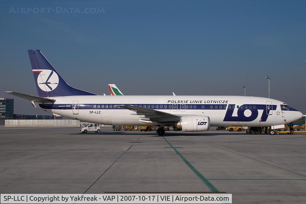SP-LLC, 1993 Boeing 737-45D C/N 27157, LOT Boeing 737-400