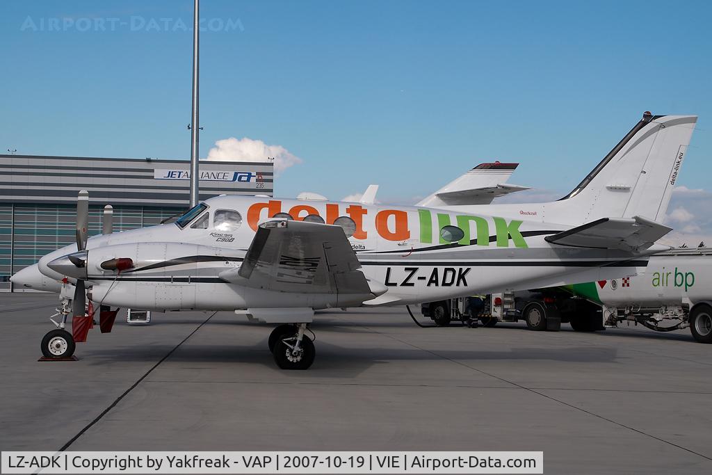 LZ-ADK, 2000 Raytheon C90A King Air C/N LJ-1606, Delta Link Beech 90 King Air