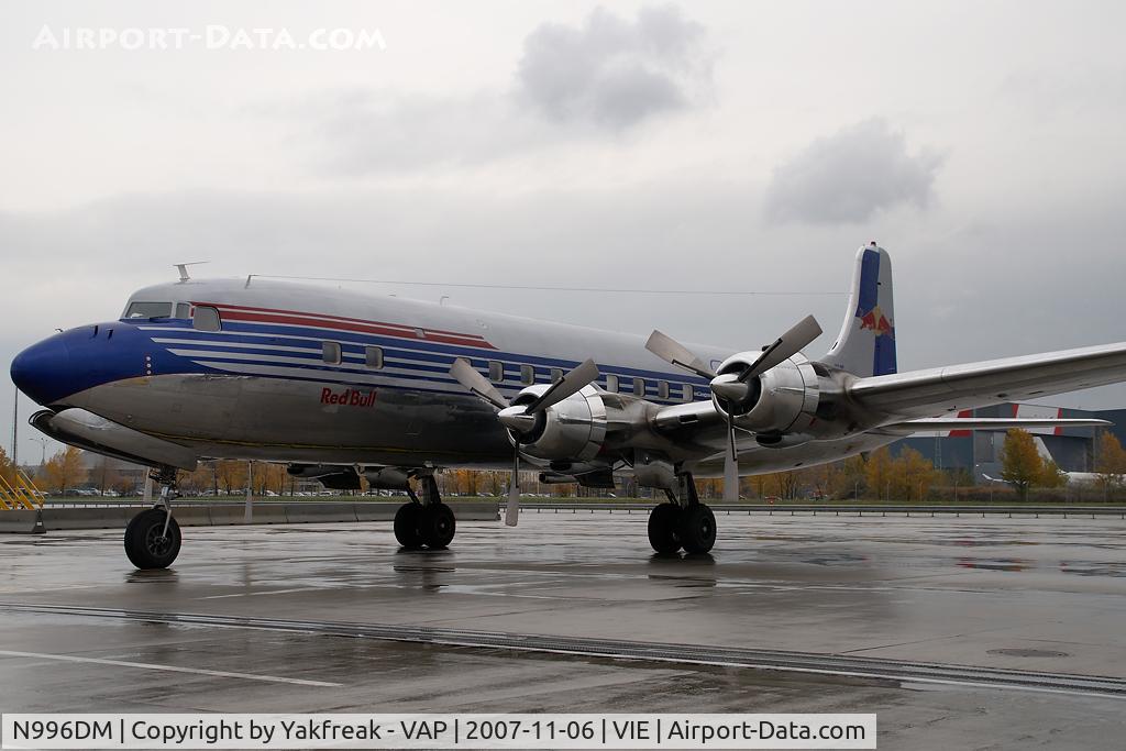 N996DM, 1958 Douglas DC-6B C/N 45563, Flying Bulls Douglas DC6