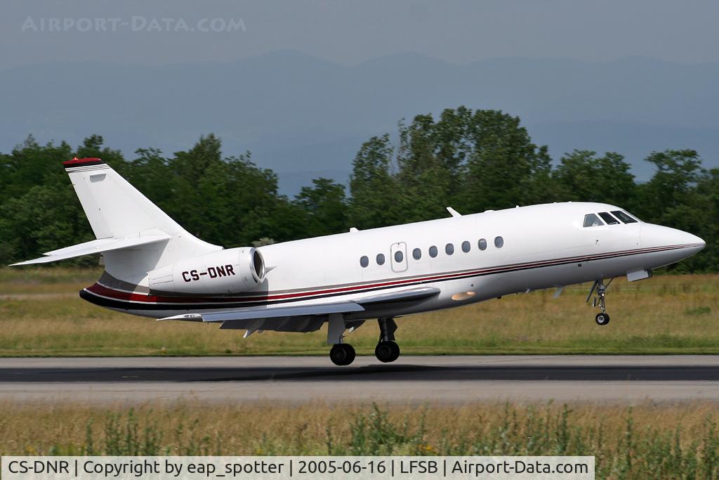 CS-DNR, 2000 Dassault Falcon 2000 C/N 120, landing rwy 16
