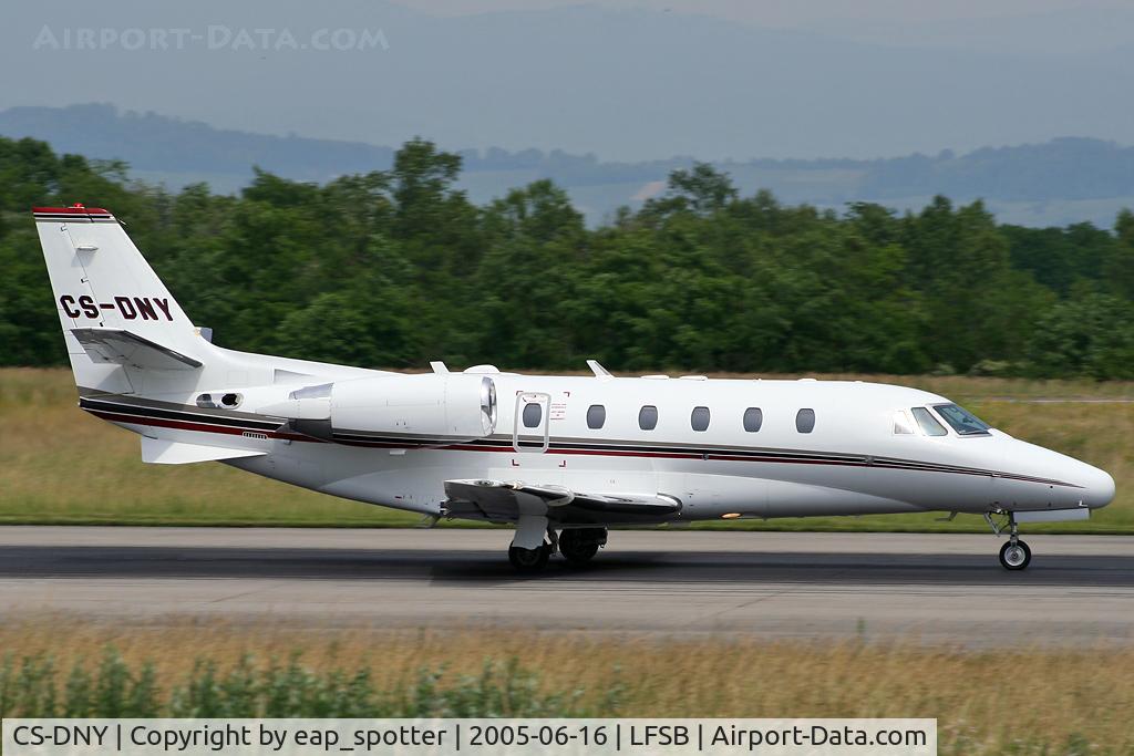CS-DNY, 2001 Cessna 560XL Citation Excel C/N 560-5216, a