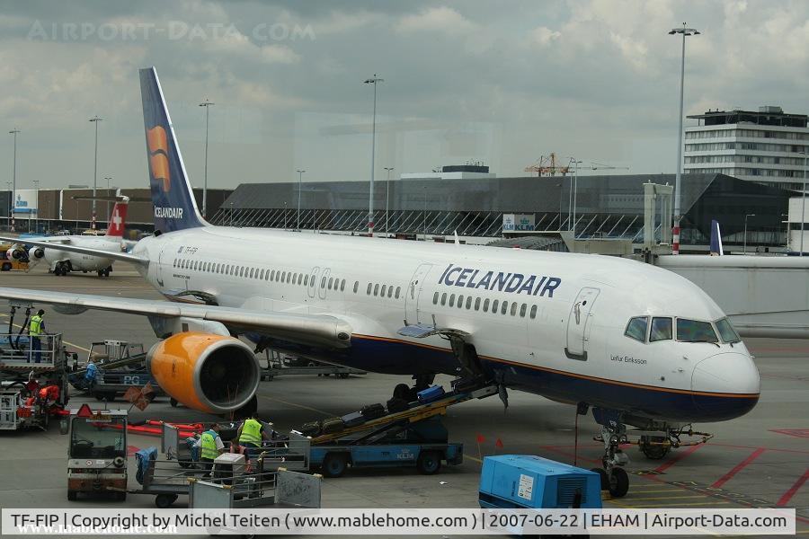 TF-FIP, 2000 Boeing 757-208 C/N 30423, Icelandair