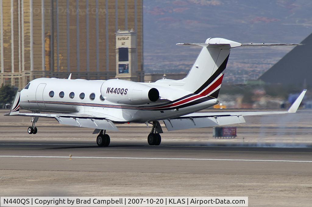 N440QS, 2005 Gulfstream Aerospace GIV-X (G450) C/N 4025, NetJets Aviation / 2005 Gulfstream Aerospace GIV-X (G450)