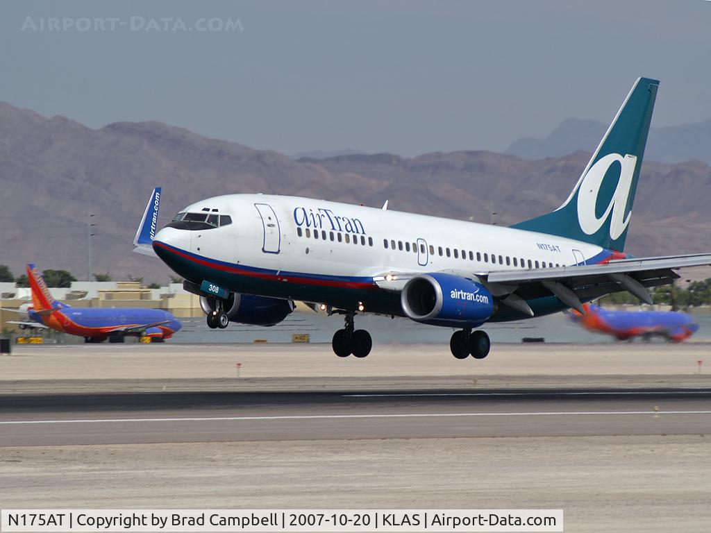 N175AT, 2004 Boeing 737-76N C/N 32652, airTran / 2004 Boeing 737-76N