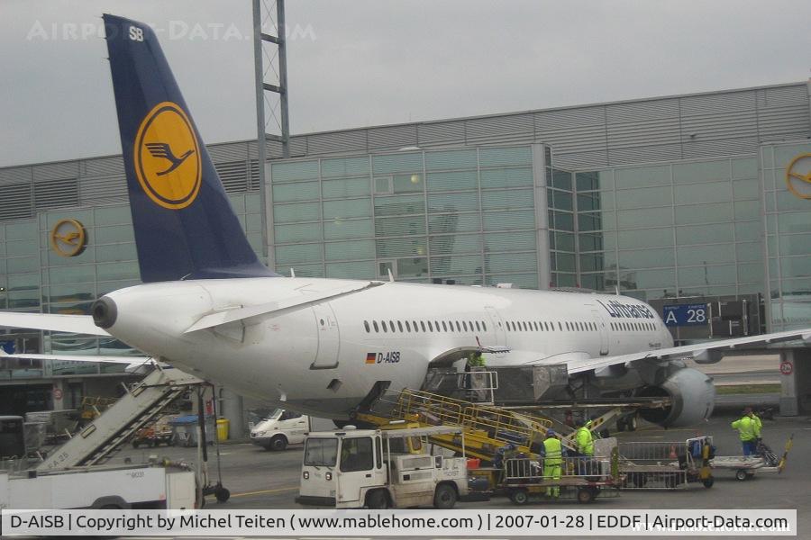 D-AISB, 1999 Airbus A321-231 C/N 1080, Lufthansa morning flight