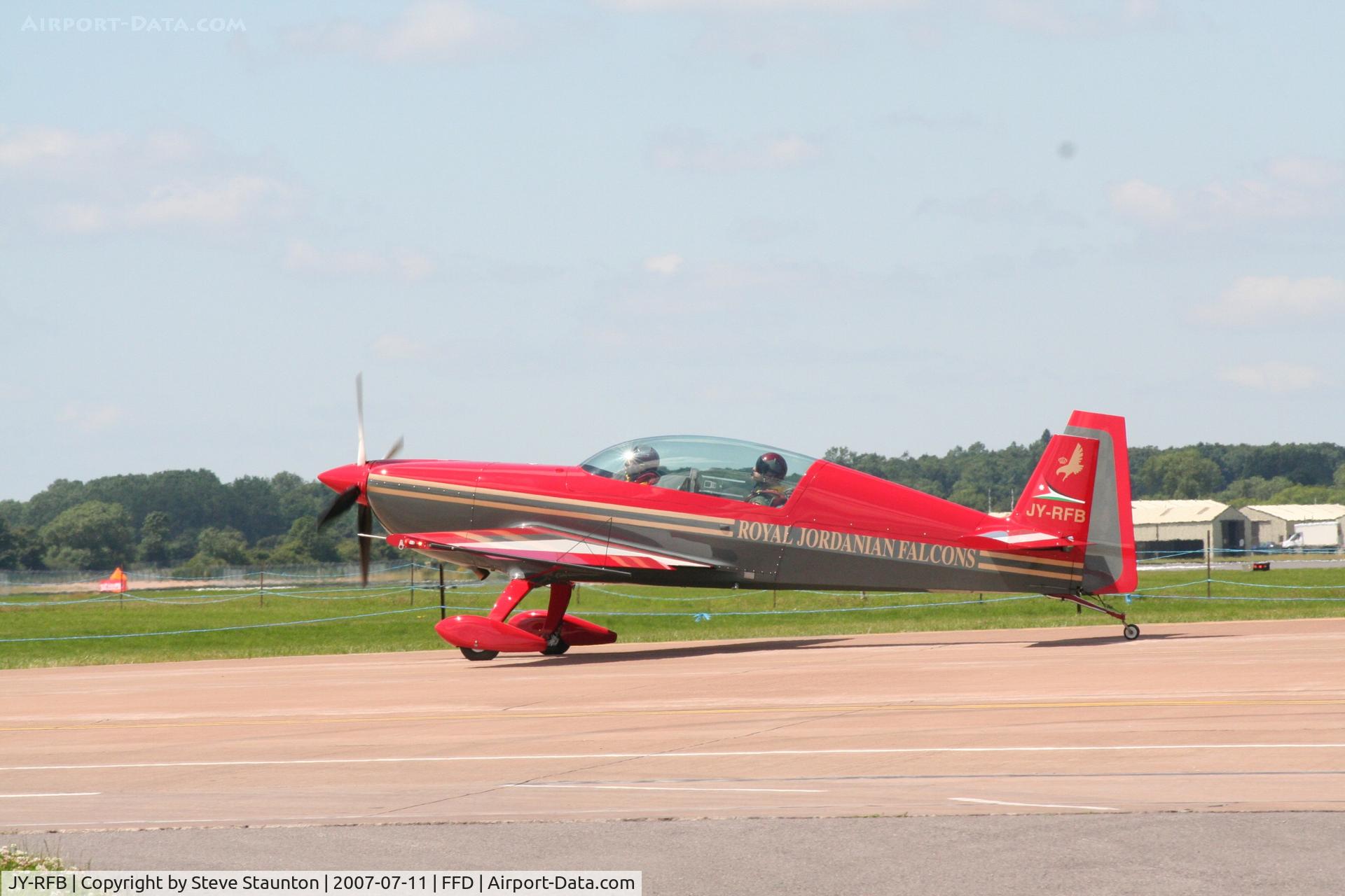 JY-RFB, Extra EA-300 C/N 1240, Royal International Air Tattoo 2007
