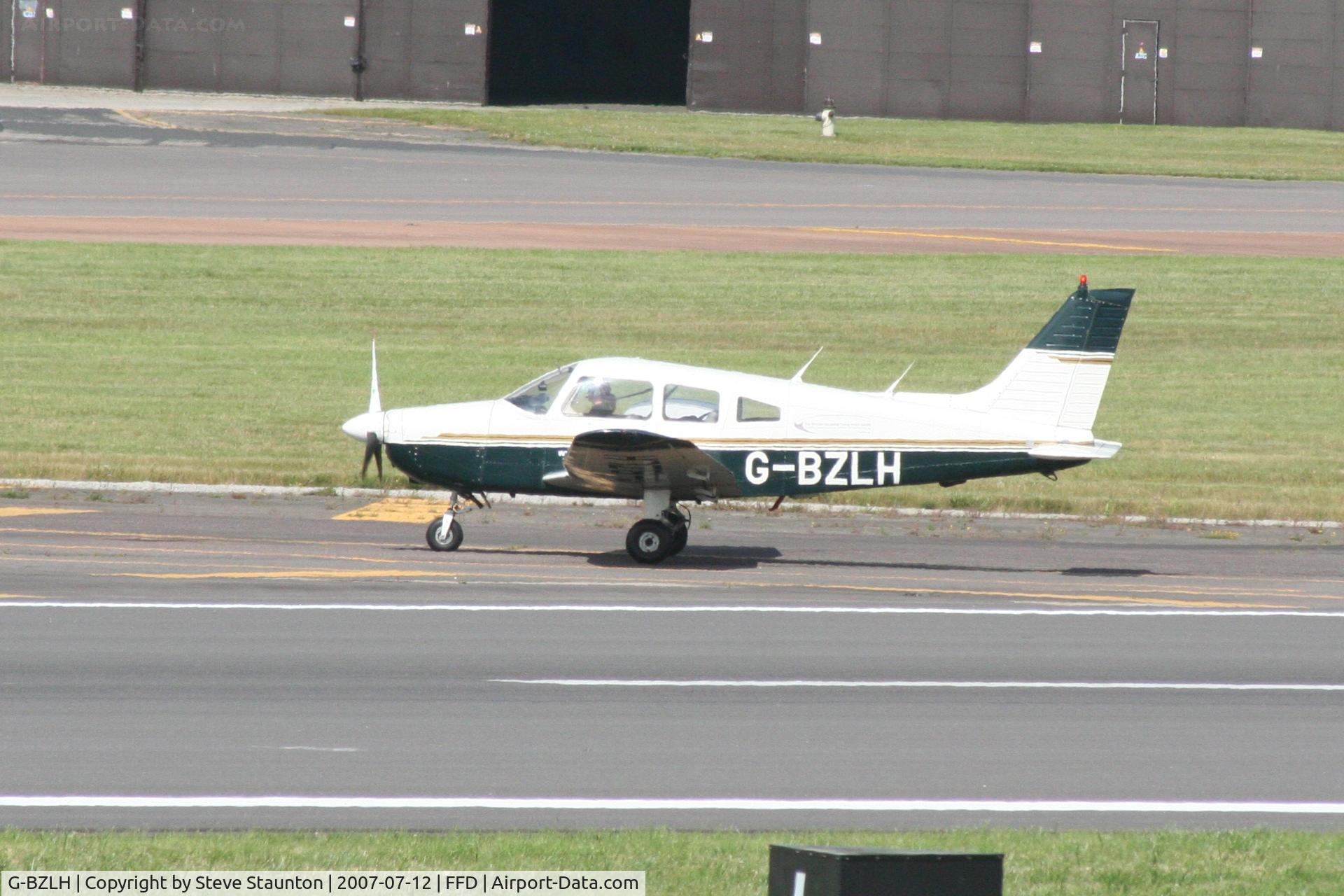 G-BZLH, 1983 Piper PA-28-161 Warrior II C/N 28-8316075, Royal International Air Tattoo 2007