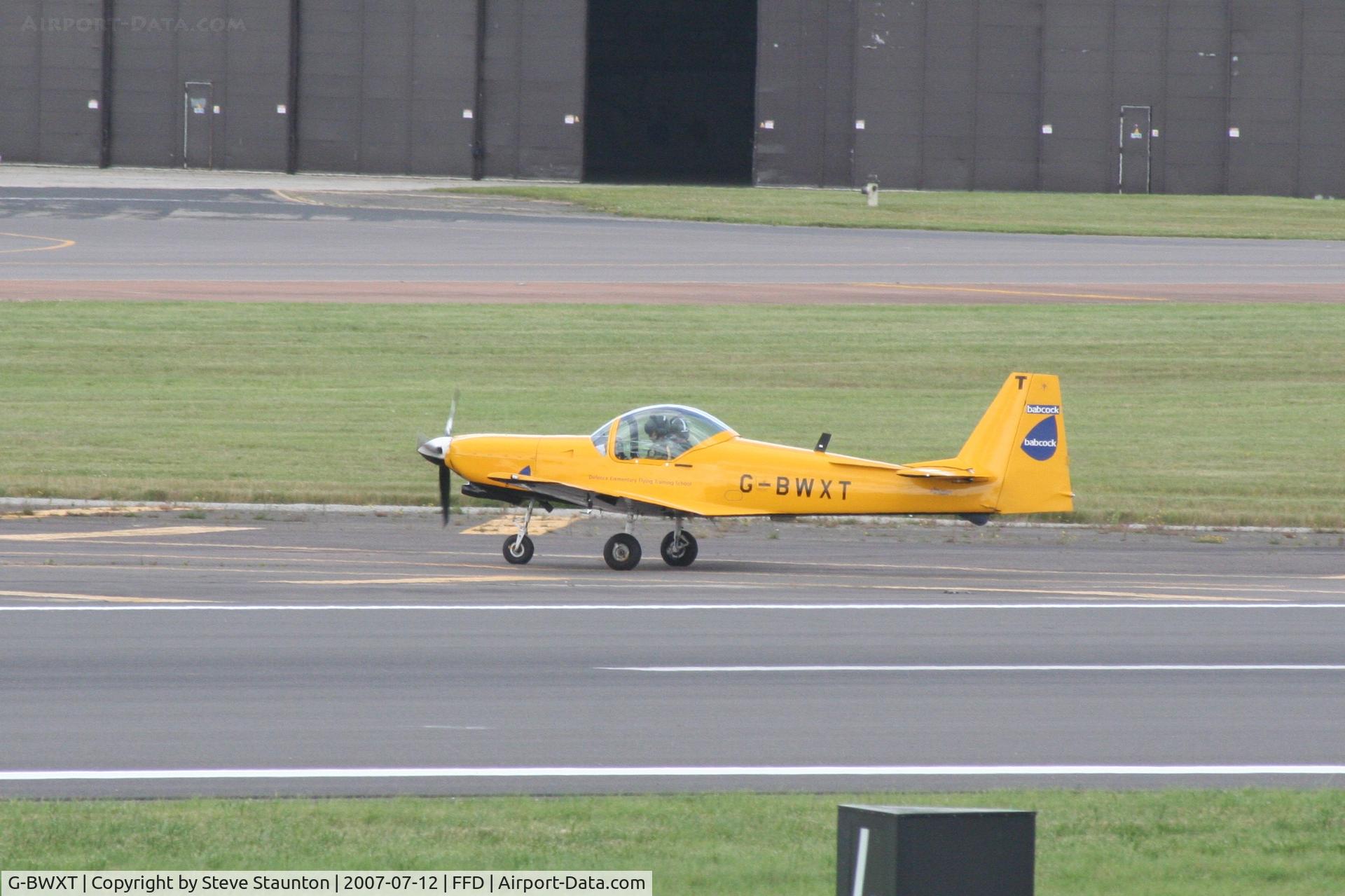 G-BWXT, 1997 Slingsby T-67M-260 Firefly C/N 2254, Royal International Air Tattoo 2007
