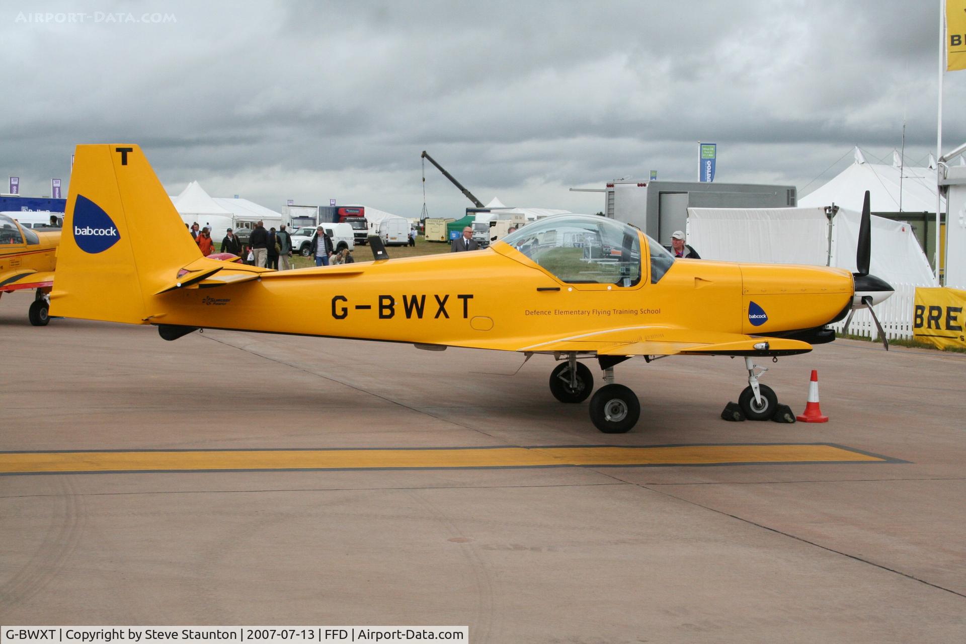 G-BWXT, 1997 Slingsby T-67M-260 Firefly C/N 2254, Royal International Air Tattoo 2007