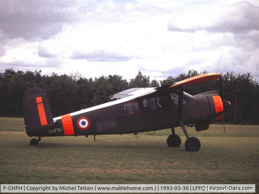 F-GHFH, Max Holste MH-1521C-1 Broussard C/N 309, At the Ferte Alais 1993 Airshow
