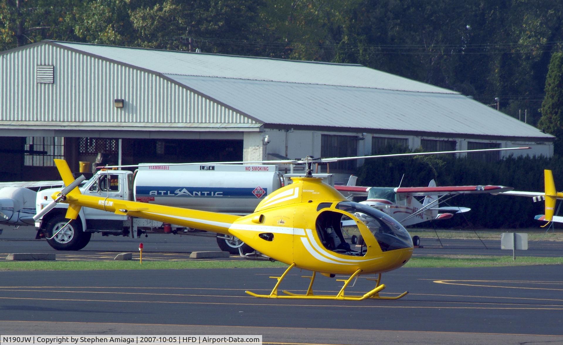 N190JW, 2001 Rotorway EXEC 90 C/N 5236, At the AOPA Expo...