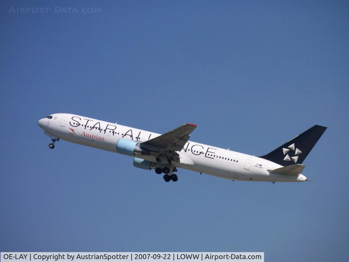 OE-LAY, 1998 Boeing 767-3Z9/ER C/N 29867, Austrian at Star Alliance ColorÂ´s